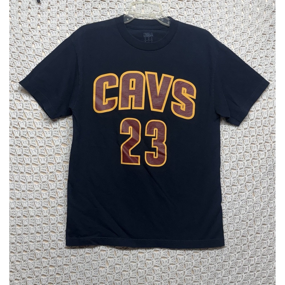 Lebron James Cleveland Cavaliers NBA T-shirt. Size M Navy Blue 100%Cotton‎
